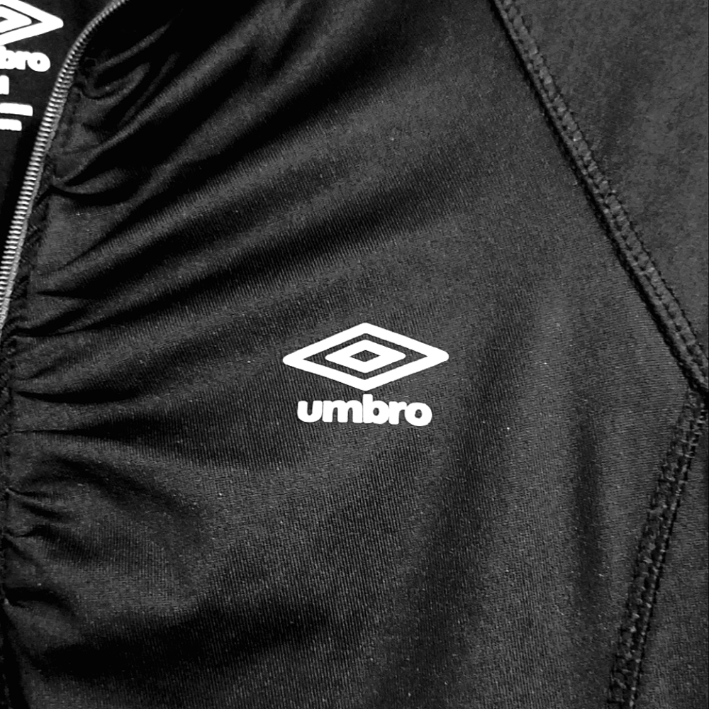 UMBRO BLACK LONG SLEEVE THUMBHOLE HIGH LOW HEM ACTIVE WEAR TOP SIZE M - Picture 7 of 7